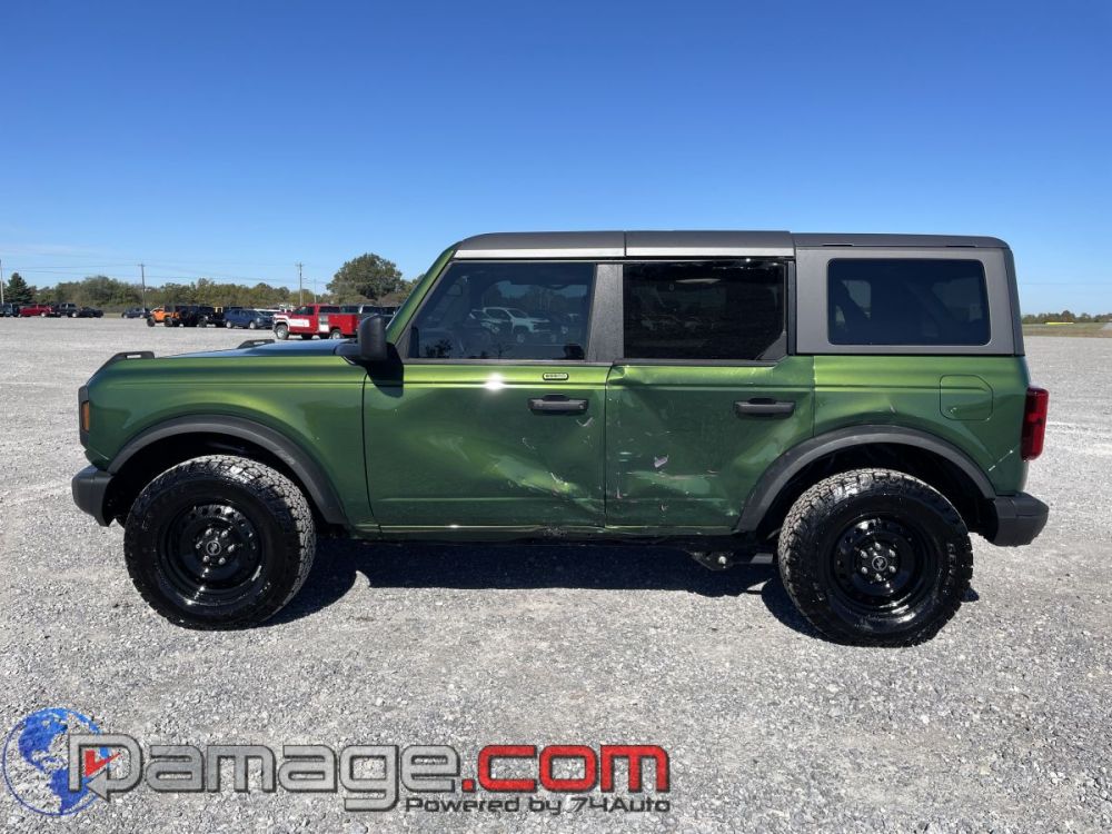 2023 Ford Bronco Black-Diamond 4X4 - photo 4