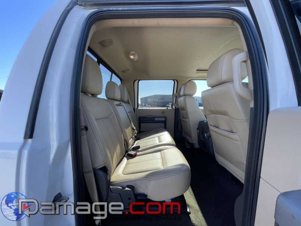 2014 Ford F-350 Crewcab 4X4 Lariat Diesel - photo 13