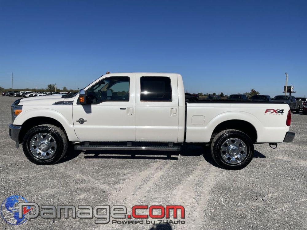 2014 Ford F-350 Crewcab 4X4 Lariat Diesel - photo 3