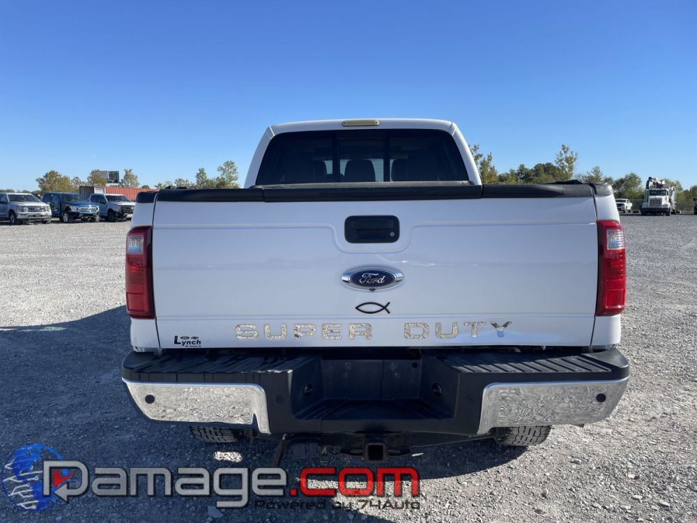 2014 Ford F-350 Crewcab 4X4 Lariat Diesel - photo 7