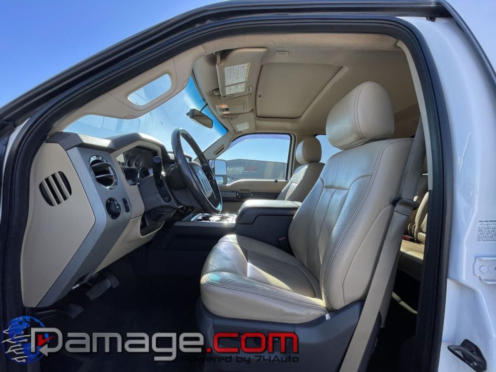 2014 Ford F-350 Crewcab 4X4 Lariat Diesel - photo 10