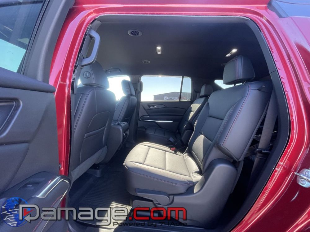 2025 Chevrolet Traverse Z71 AWD - photo 11