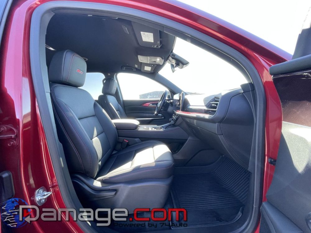 2025 Chevrolet Traverse Z71 AWD - photo 12