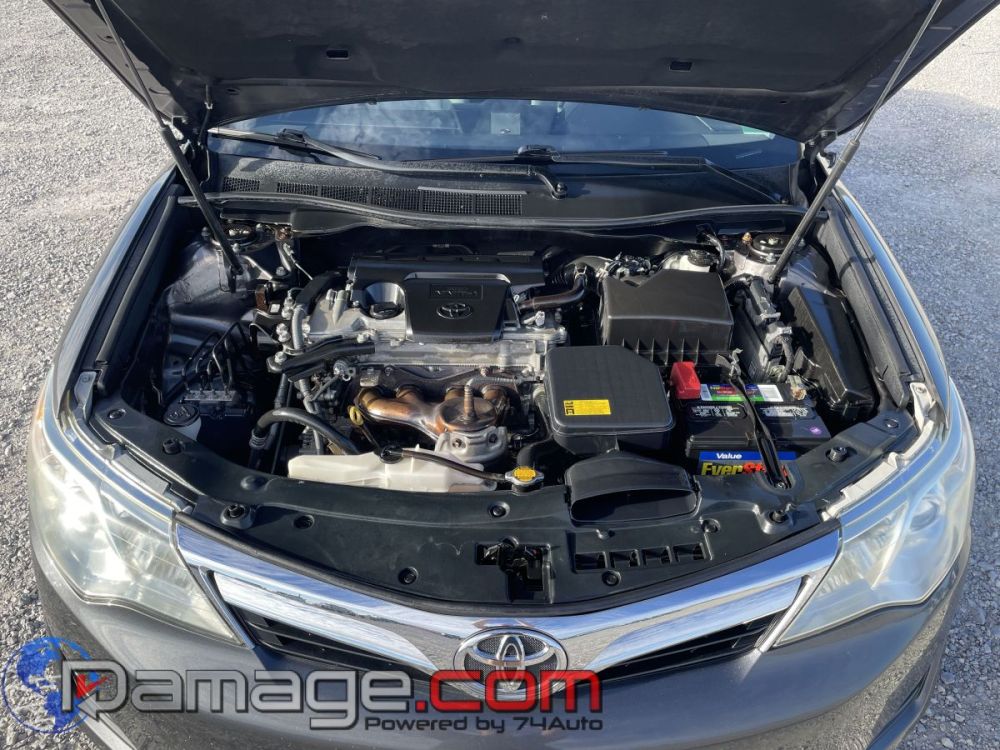 2013 Toyota Camry LE - photo 9