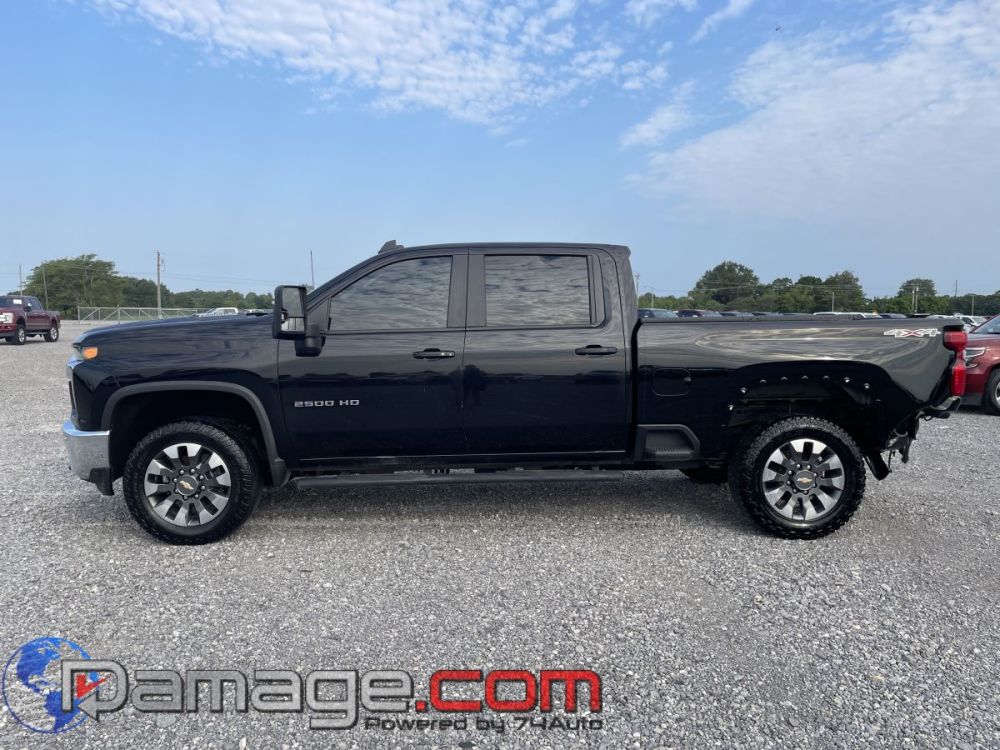 2021 Chevrolet Silverado 2500 Crewcab 4X4 Diesel - photo 3