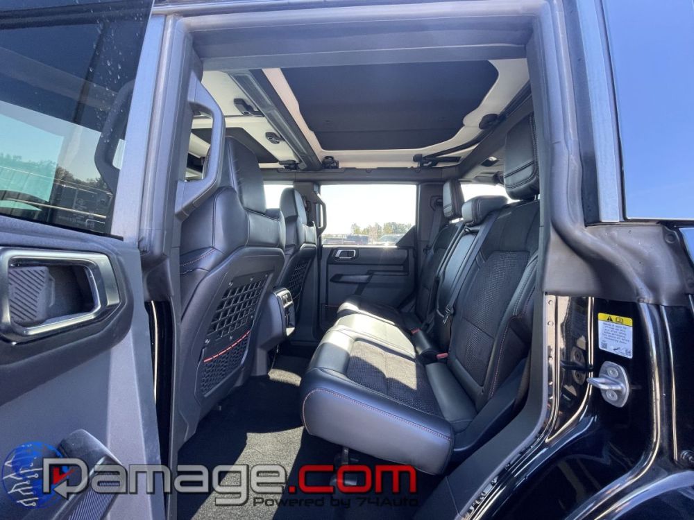 2025 Ford Bronco Raptor 4X4 - photo 11