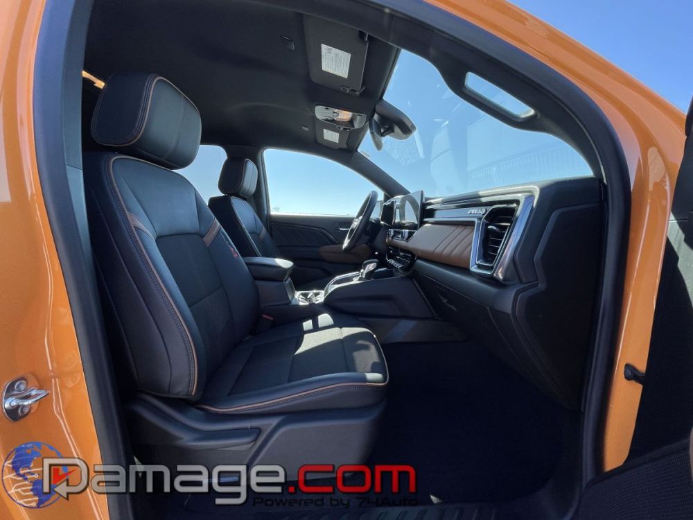 2025 GMC Canyon Crewcab 4X4 AT4 - photo 12