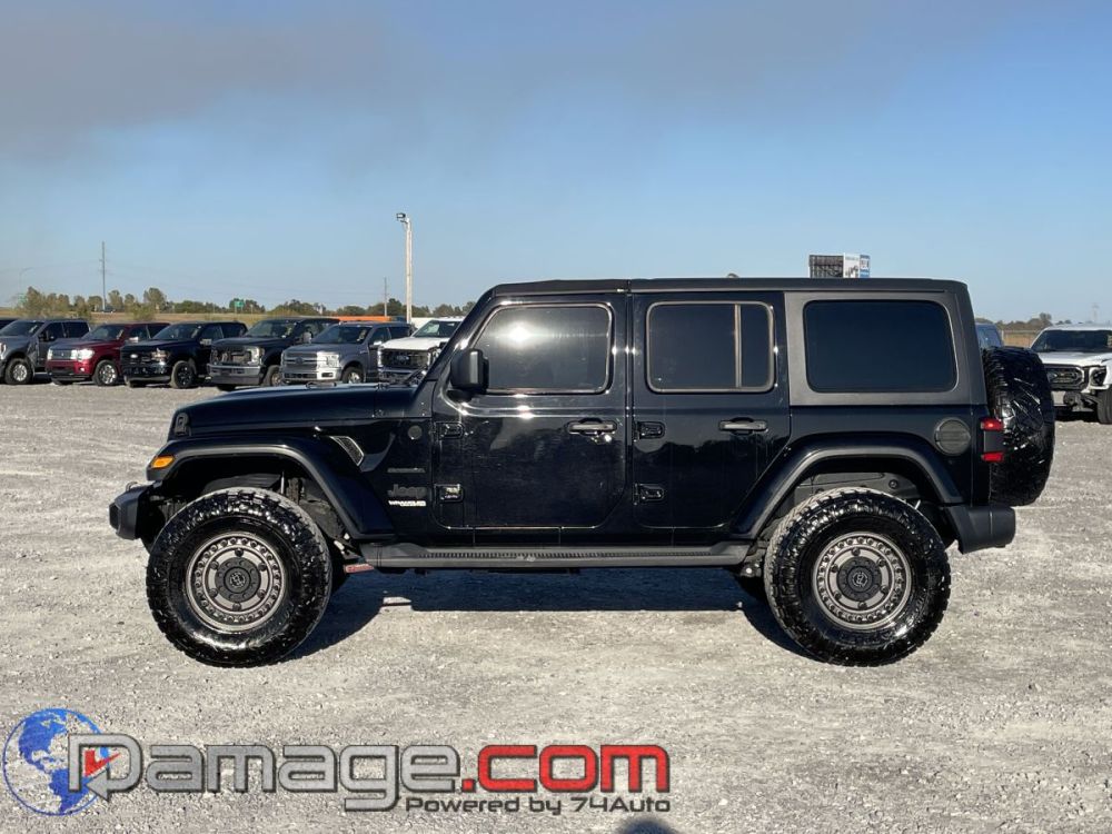 2018 Jeep Wrangler Unlimited 4X4 Sahara - photo 3