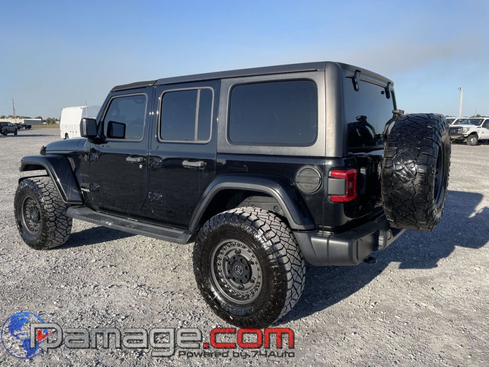 2018 Jeep Wrangler Unlimited 4X4 Sahara - photo 5