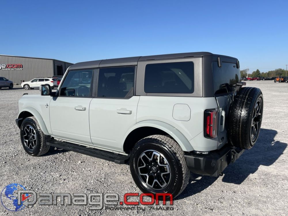 2024 Ford Bronco Outer-Banks 4X4 - photo 5