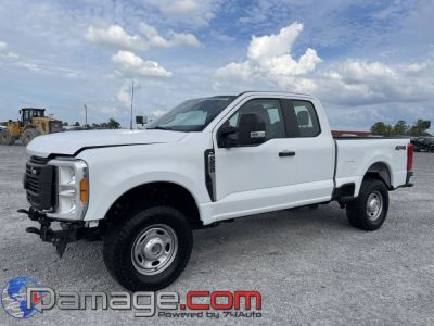 2023 Ford F-250 SuperCab 4X4