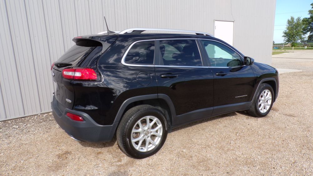 2017 Jeep Cherokee Latitude - photo 5
