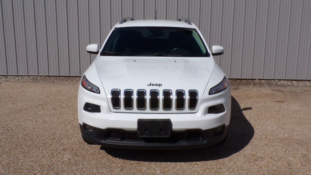 2017 Jeep Cherokee Latitude (FWD) - photo 7