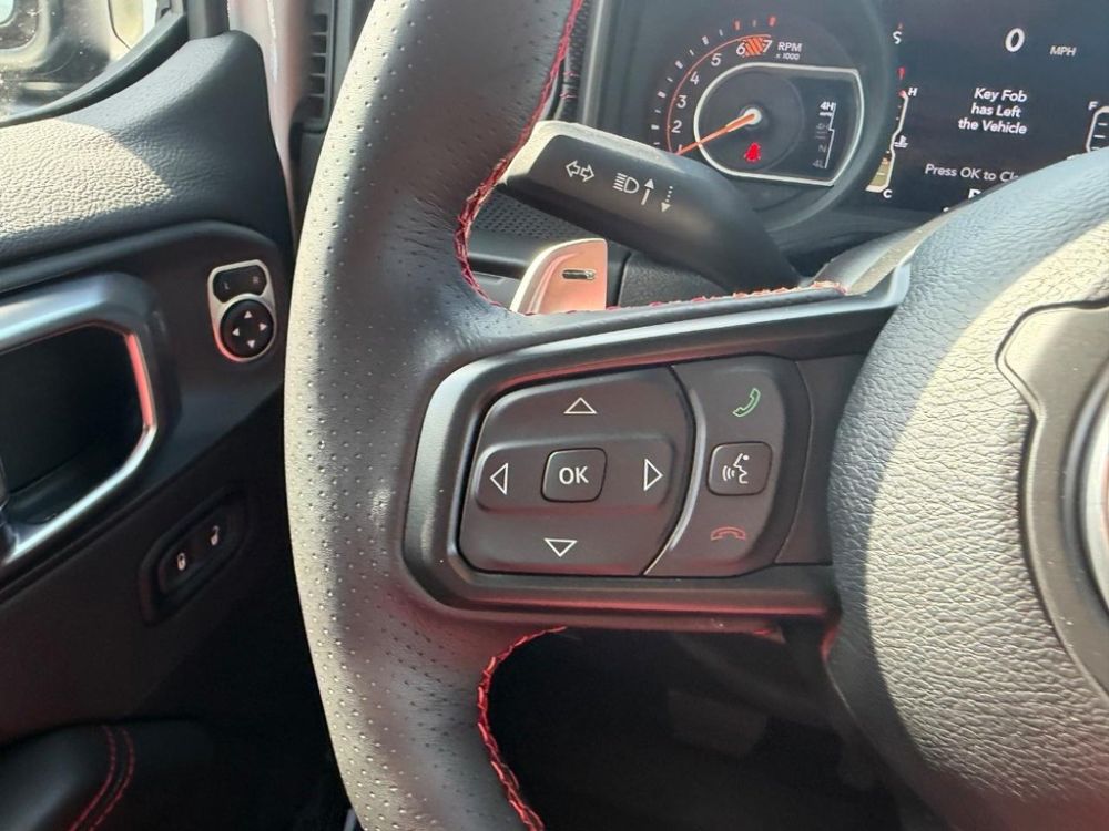 2024 Jeep Wrangler - photo 10