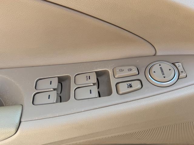 2011 Hyundai Sonata - photo 17