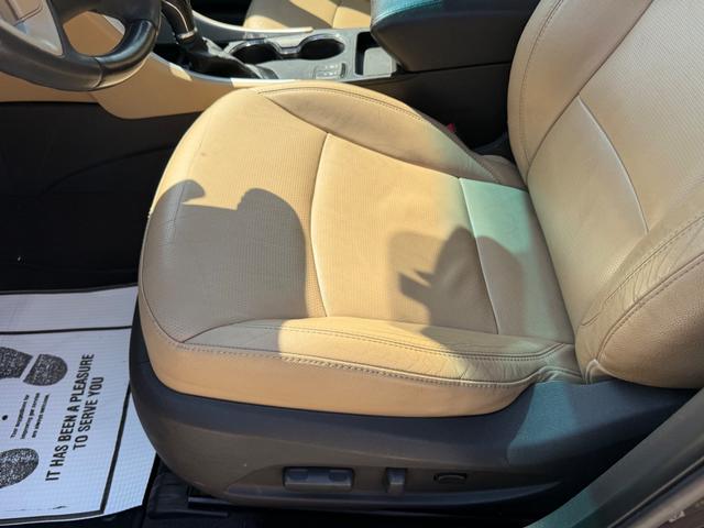 2011 Hyundai Sonata - photo 18