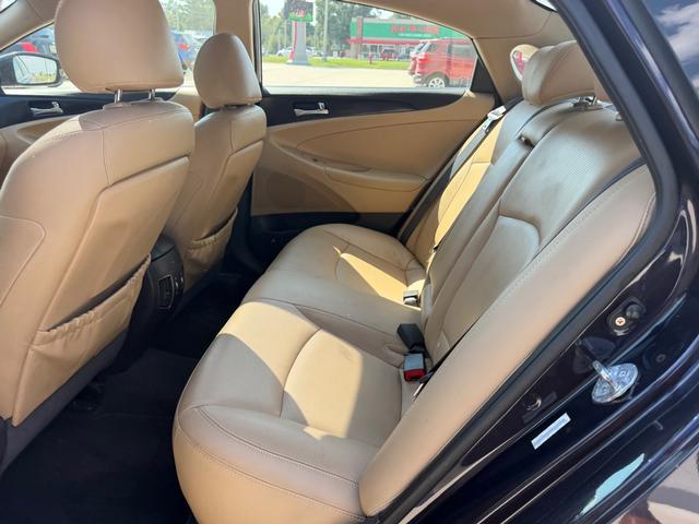 2011 Hyundai Sonata - photo 7