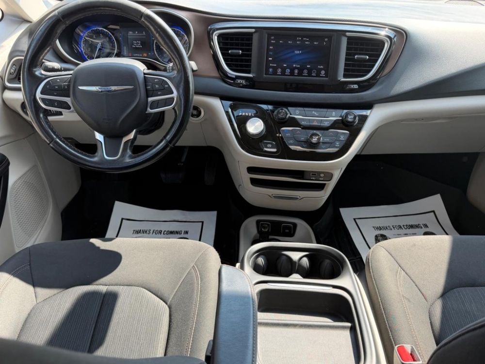 2019 Chrysler Pacifica - photo 12