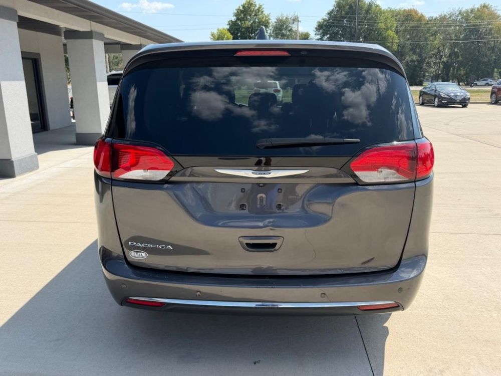 2019 Chrysler Pacifica - photo 4