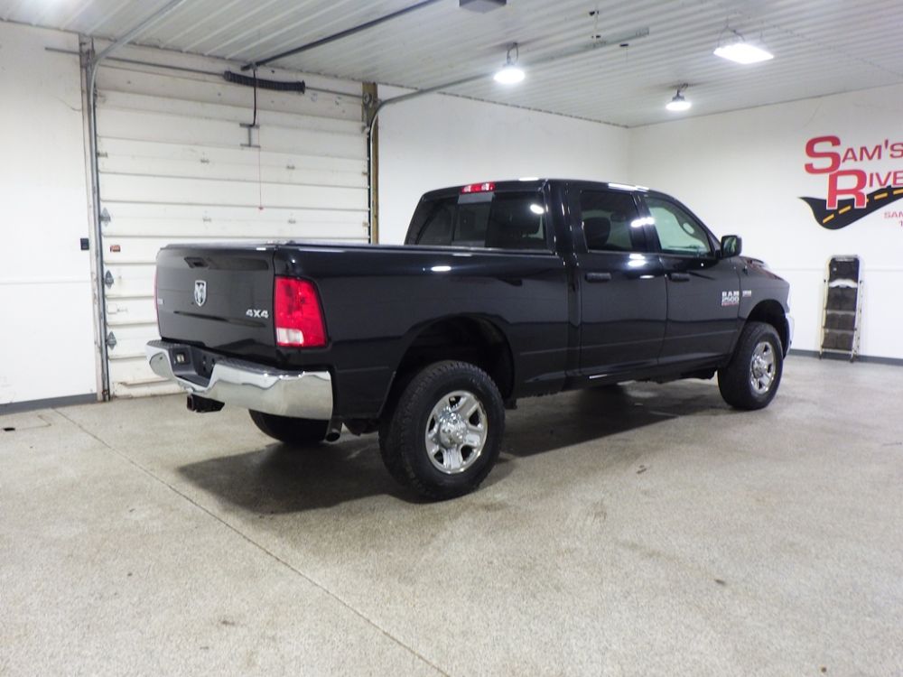 2015 Dodge Ram 2500 SLT Crew Cab 4X4 - photo 4