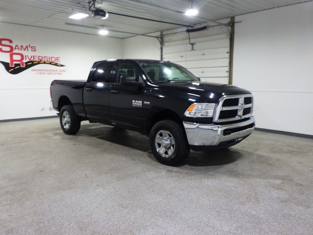 2015 Dodge Ram 2500 SLT Crew Cab 4X4 - photo 5
