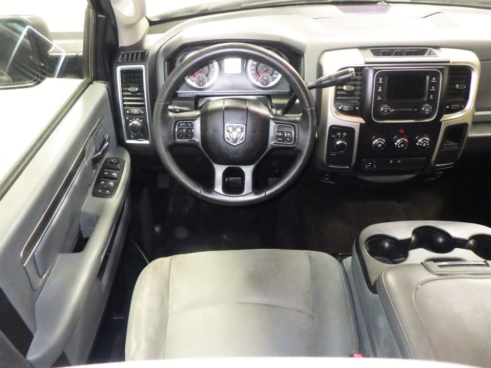 2015 Dodge Ram 2500 SLT Crew Cab 4X4 - photo 9