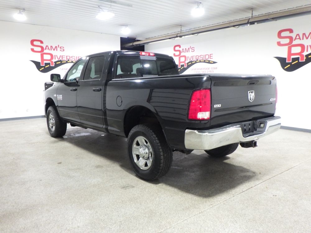 2015 Dodge Ram 2500 SLT Crew Cab 4X4 - photo 2