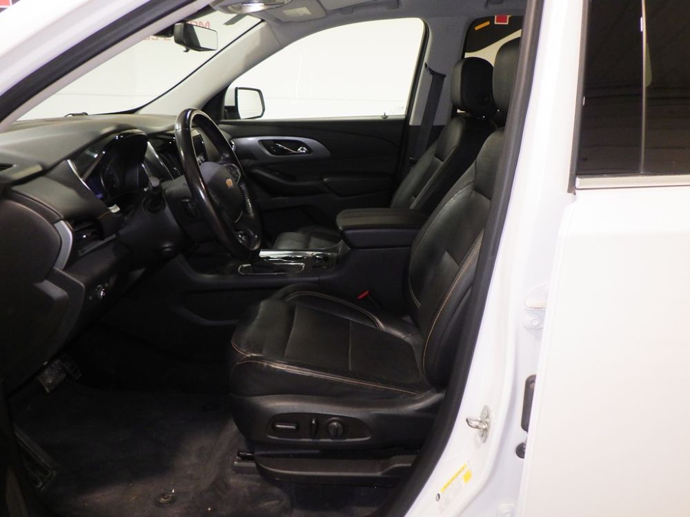 2020 Chevrolet Traverse Premier AWD - photo 8
