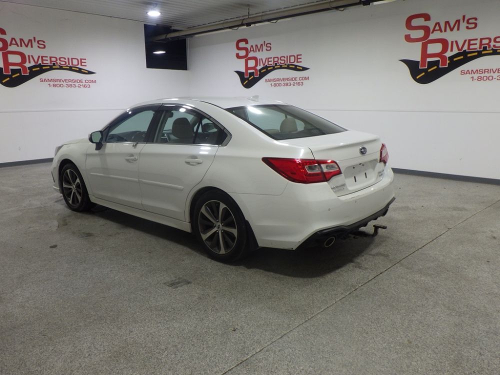 2018 Subaru Legacy Limited AWD - photo 2