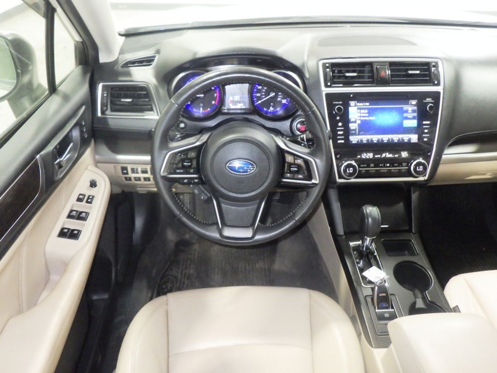 2018 Subaru Legacy Limited AWD - photo 9