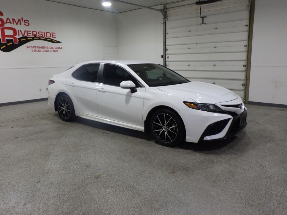 2022 Toyota Camry SE AWD - photo 5