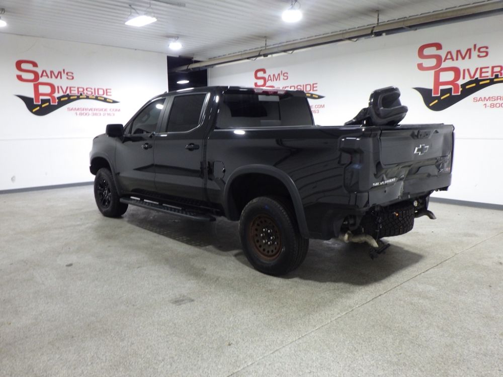 2022 Chevrolet Silverado 1500 ZR2 Crew Cab 4X4 - photo 2