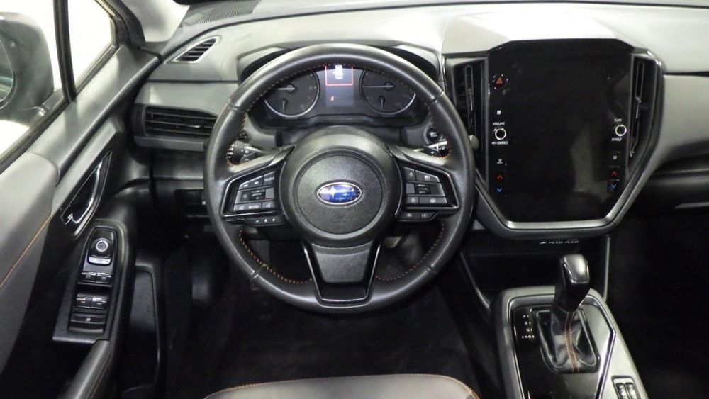 2025 Subaru Crosstrek Limited AWD - photo 12