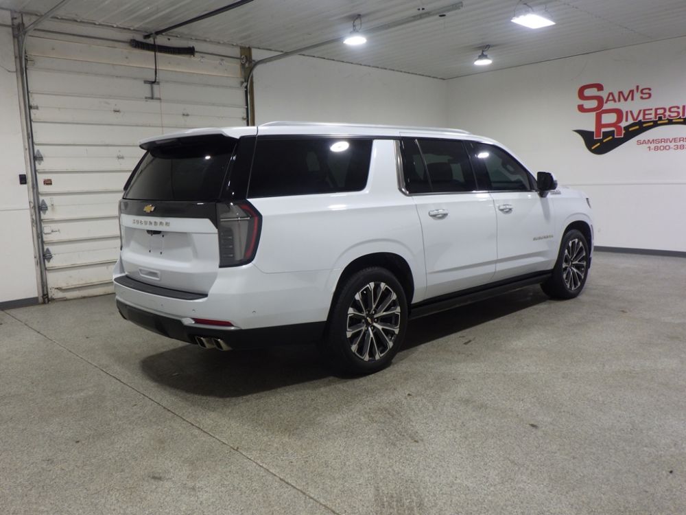 2026 Chevrolet Suburban K1500 High Country 4X4 - photo 4