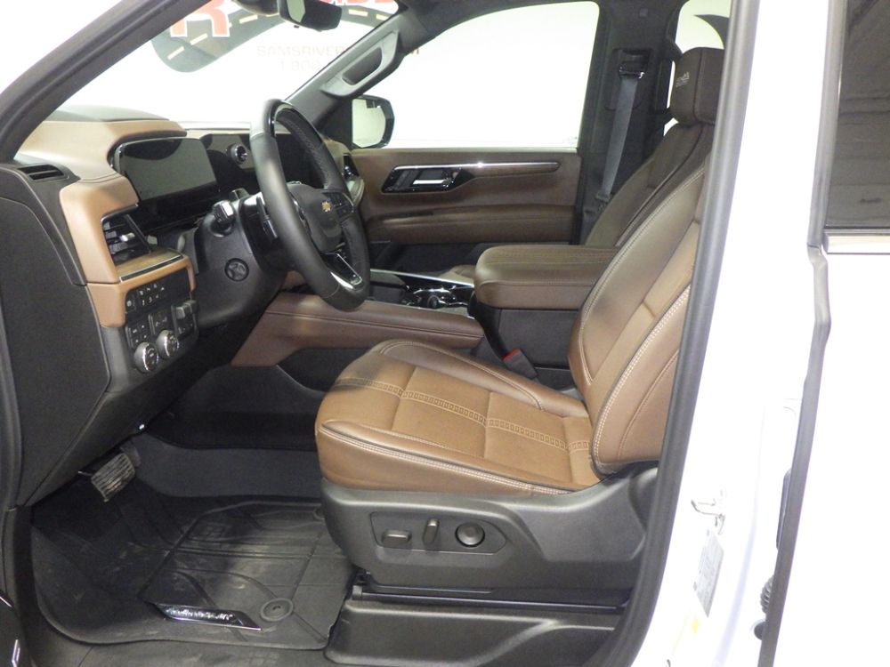 2026 Chevrolet Suburban K1500 High Country 4X4 - photo 8