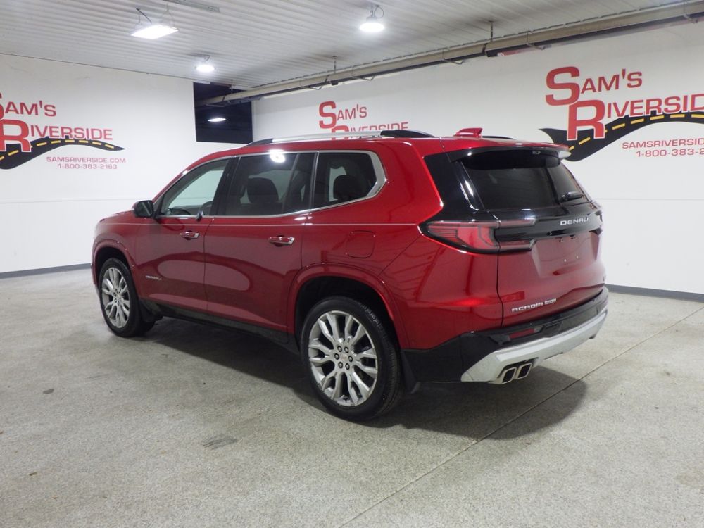 2025 GMC Acadia Denali AWD - photo 2