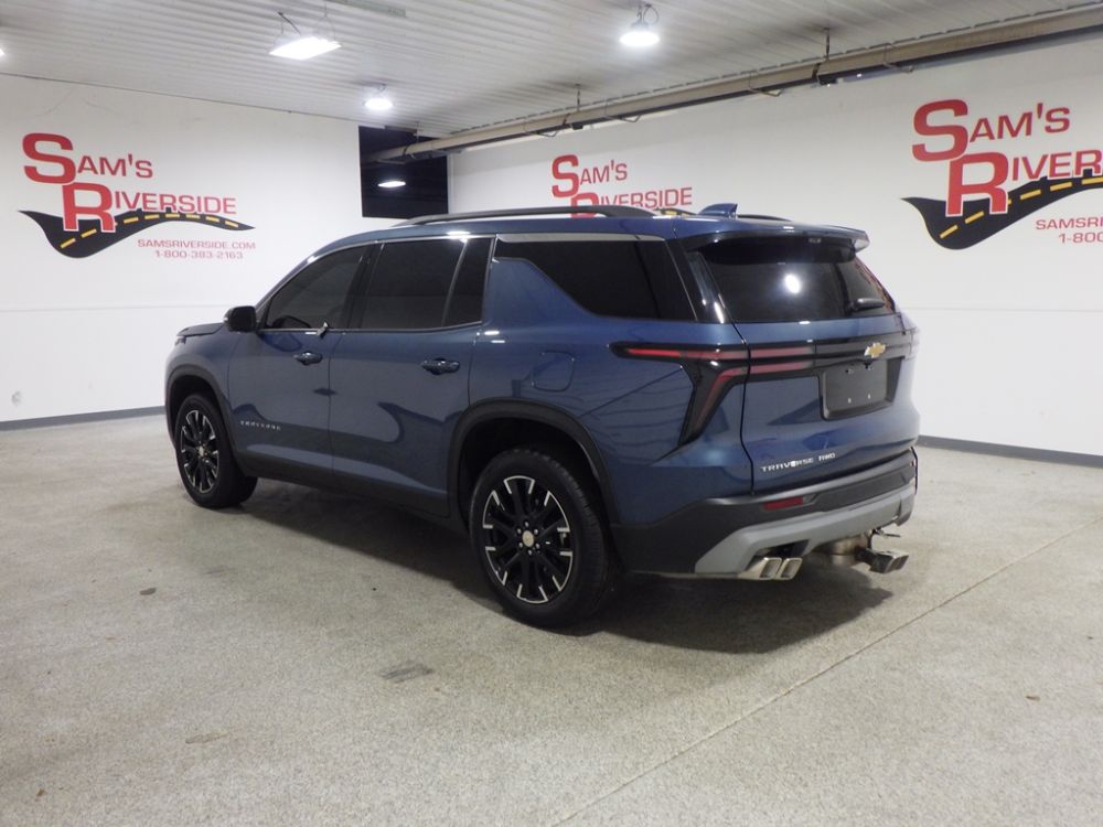 2026 Chevrolet Traverse LT AWD - photo 2
