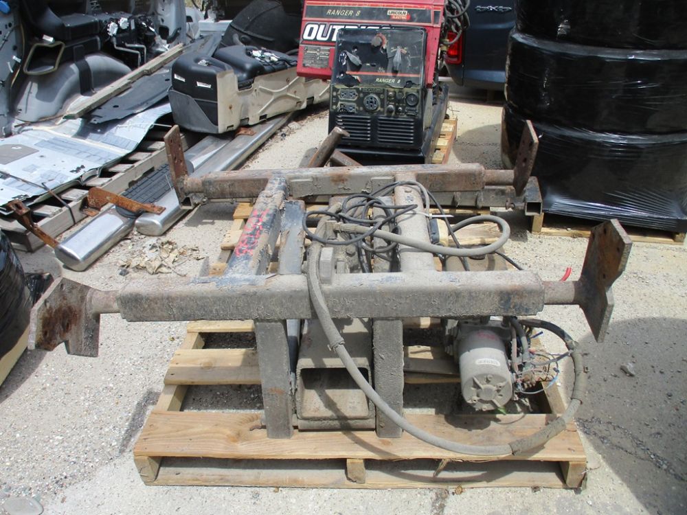 2004 Force America Hydro-Tek DC Motor Rear Wheel Lift - photo 1