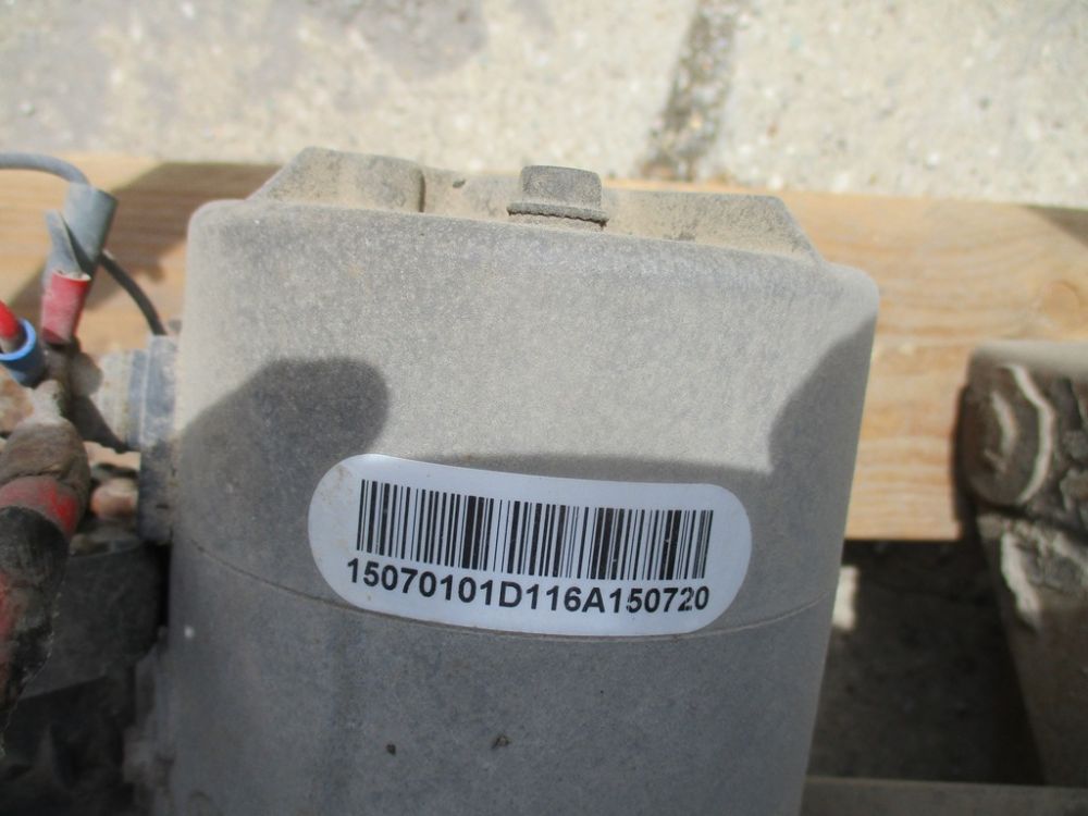 2000 Force America Hydro-Tek DC Motor Rear Wheel Lift - photo 8