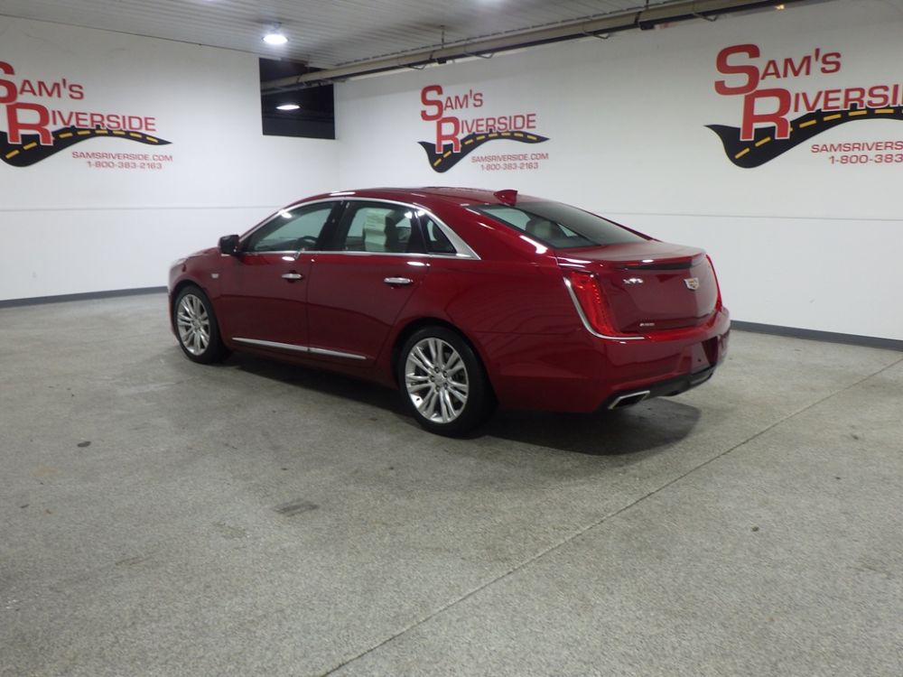 2019 Cadillac XTS Luxury AWD - photo 2