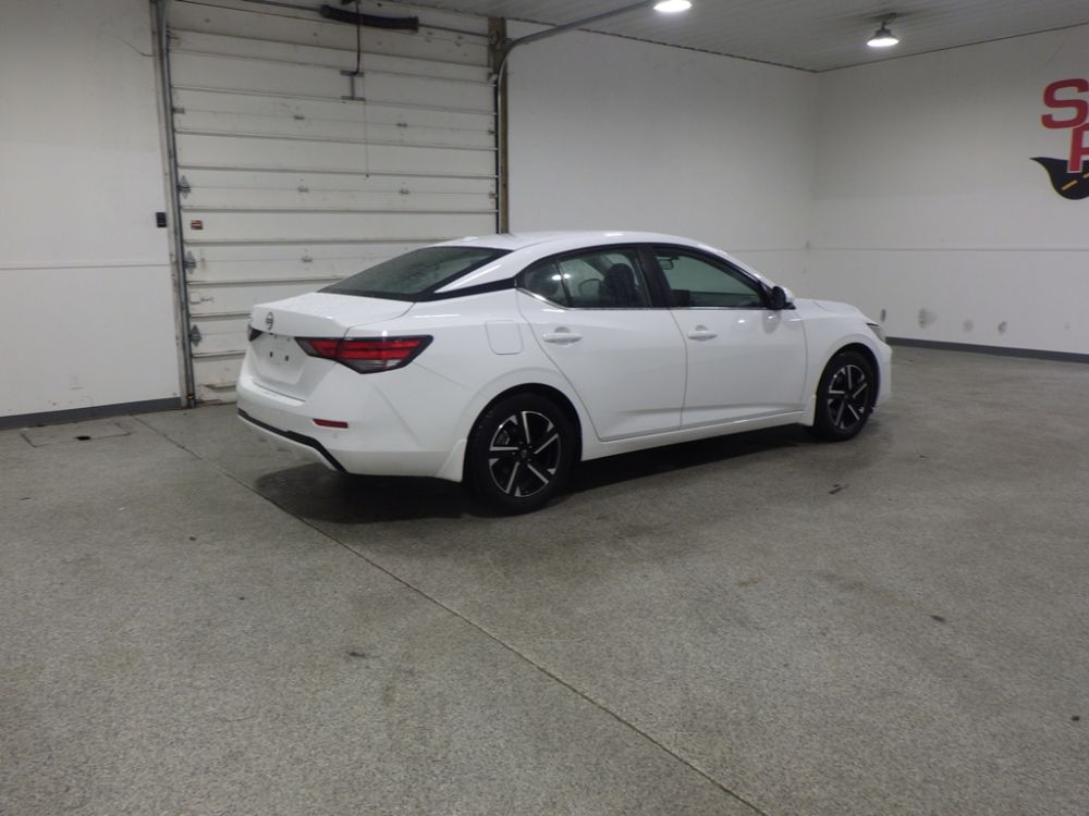 2025 Nissan Sentra SV - photo 4