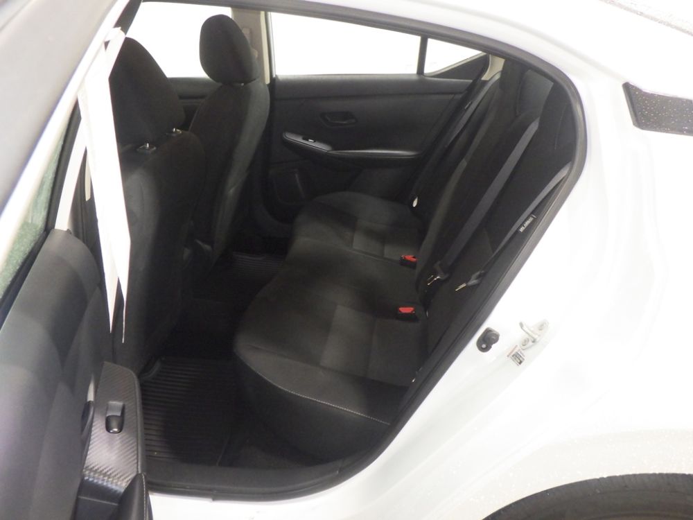 2025 Nissan Sentra SV - photo 7