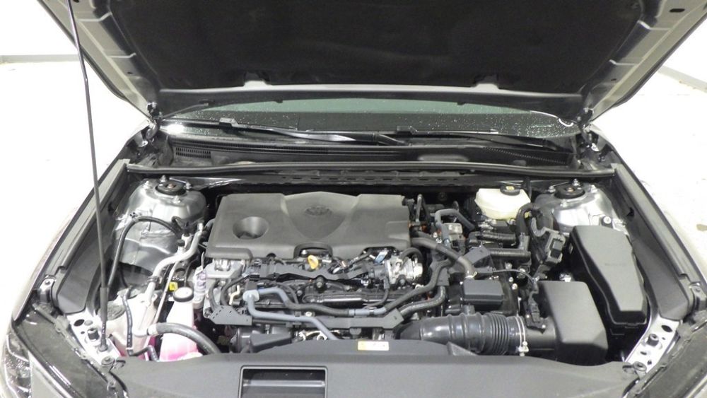 2026 Toyota Camry XLE Hybrid - photo 10