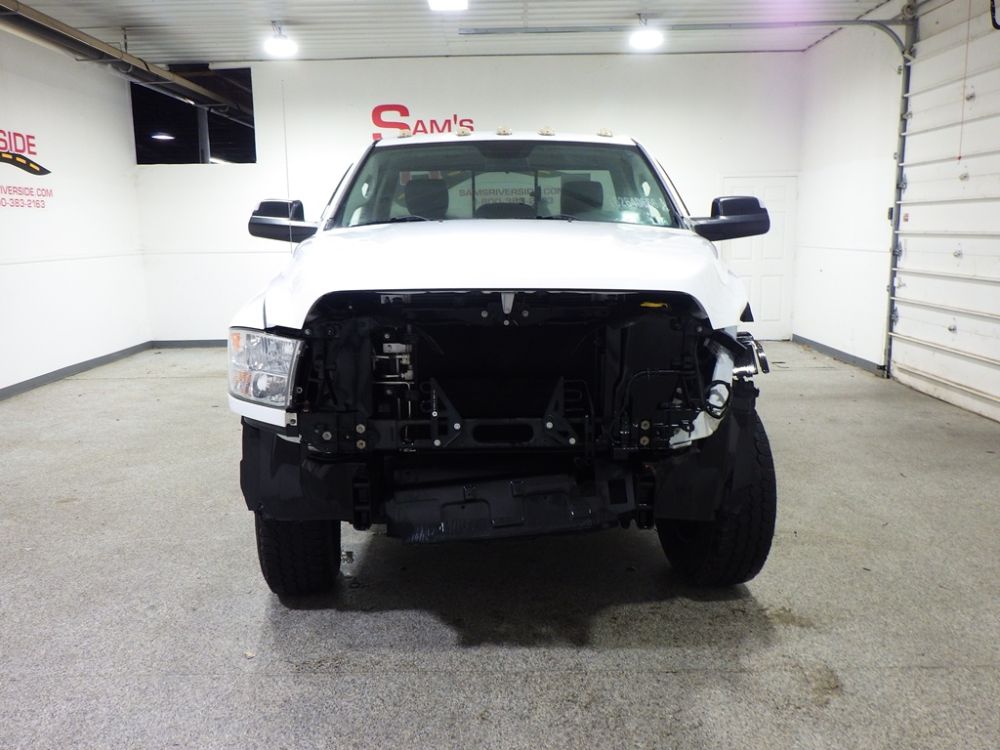 2015 Dodge Ram 3500 Tradesman Regular Cab 4x4 - photo 6