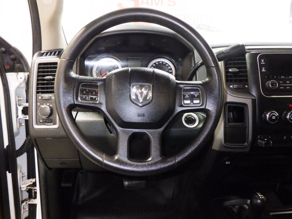 2015 Dodge Ram 3500 Tradesman Regular Cab 4x4 - photo 8