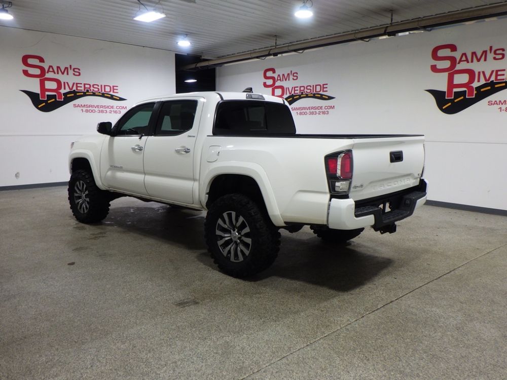 2023 Toyota Tacoma Limited Double Cab 4X4 - photo 2
