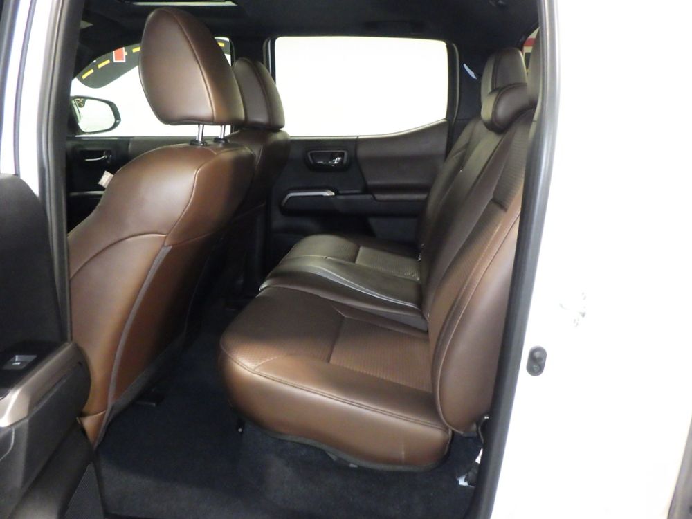 2023 Toyota Tacoma Limited Double Cab 4X4 - photo 7