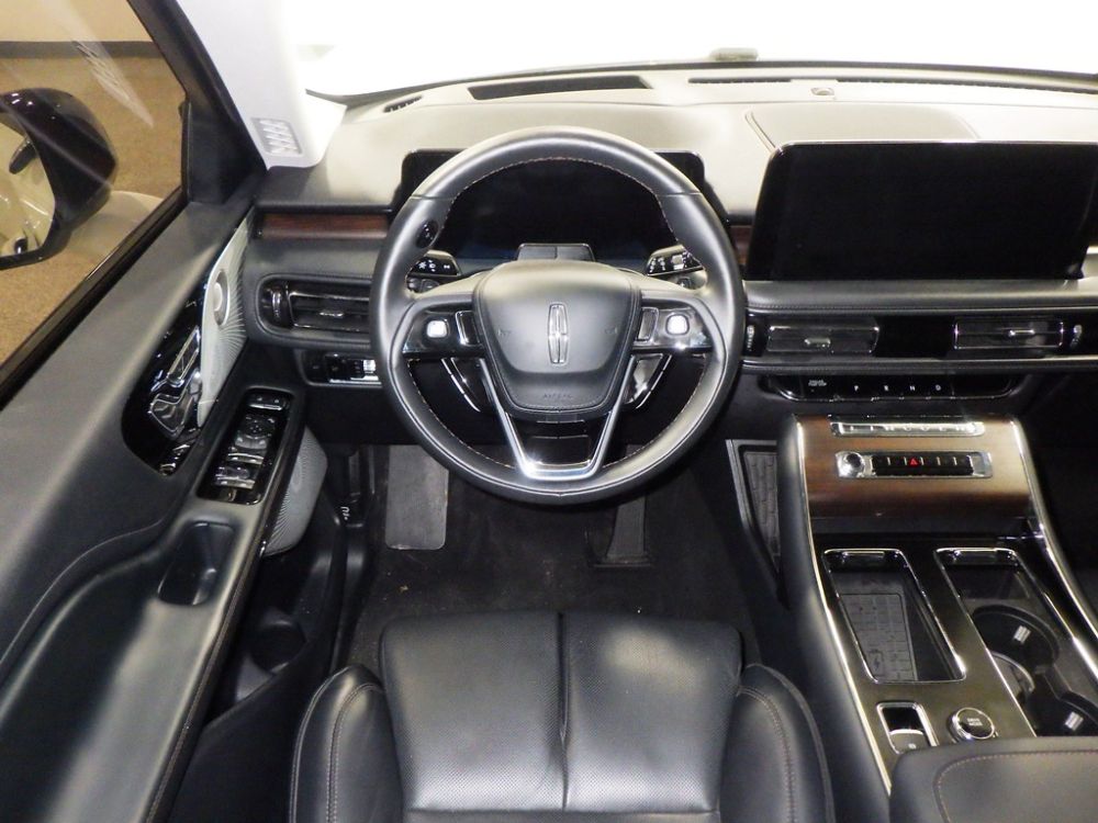 2025 Lincoln Aviator Reserve W/Jet Appearance Pkg Blue Cruise AWD - photo 9