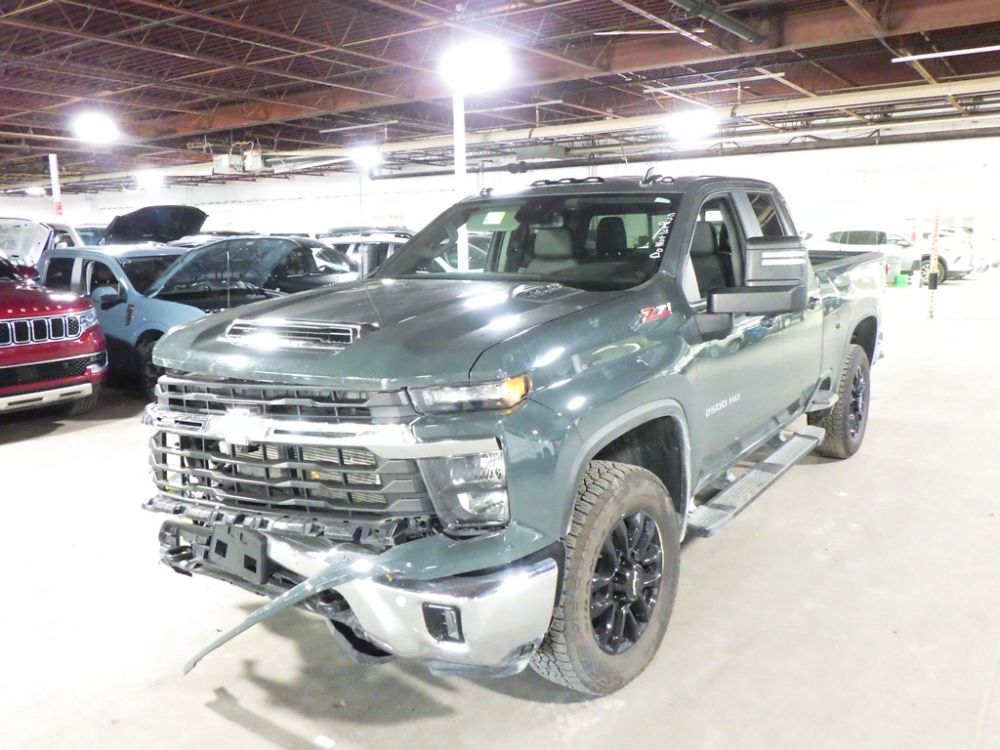 2026 Chevrolet Silverado 2500 HD LT Double Cab Diesel 4X4 - photo 2