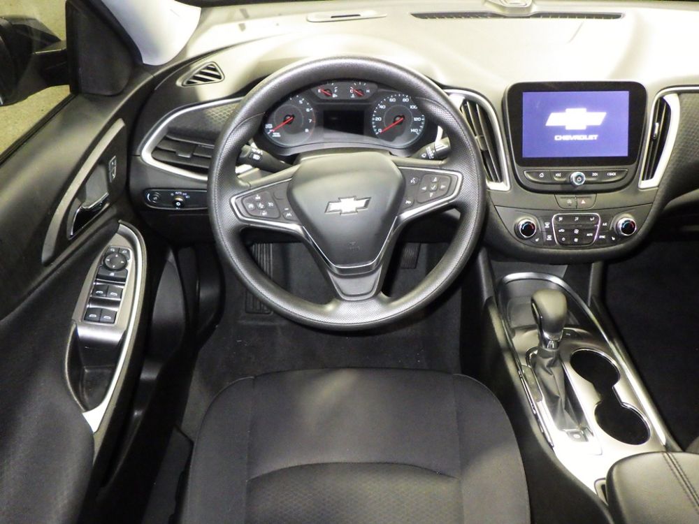 2024 Chevrolet Malibu 1LT Theft - photo 9